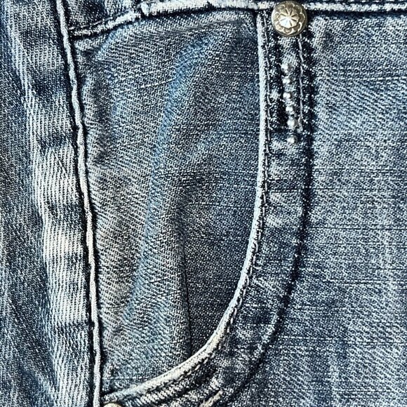 VINTAGE D&G DOLCE & GABBANA EMBROIDERED & STUDDED LOW RISE FLARE JEANS - 30 / 34 - Picture 13 of 16